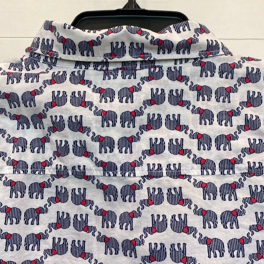 Crown & Ivy Elephant Button Down - image 7